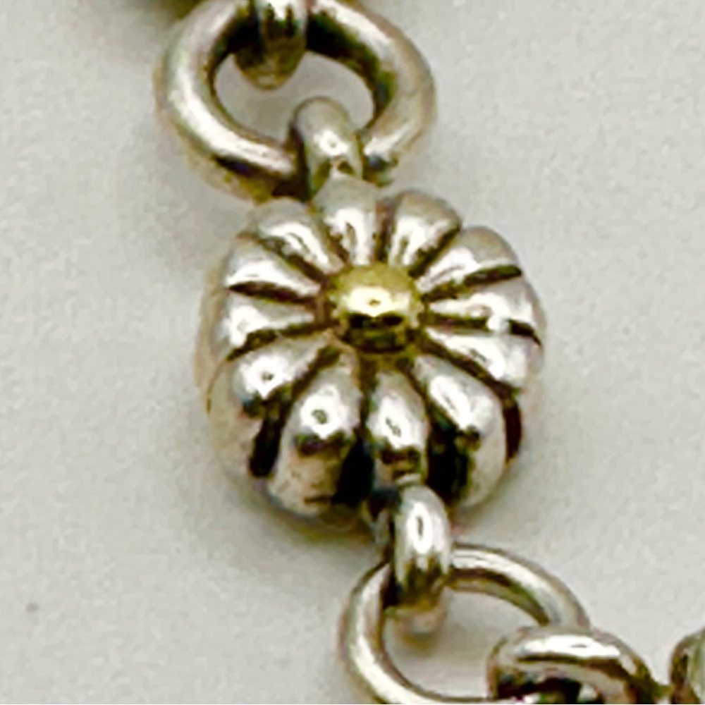 Lagos Two Tone Daisy Link Bracelet RARE - Picture 3 of 6